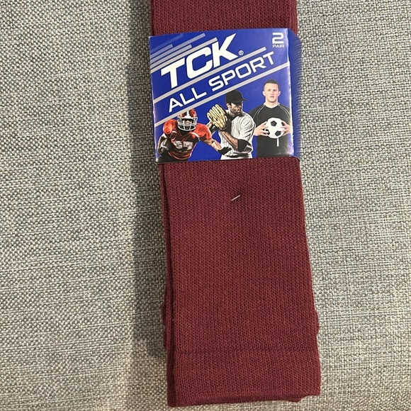 TCK All Sport Maroon Socks Large New with Tags Two Pairs - Picture 6 of 7